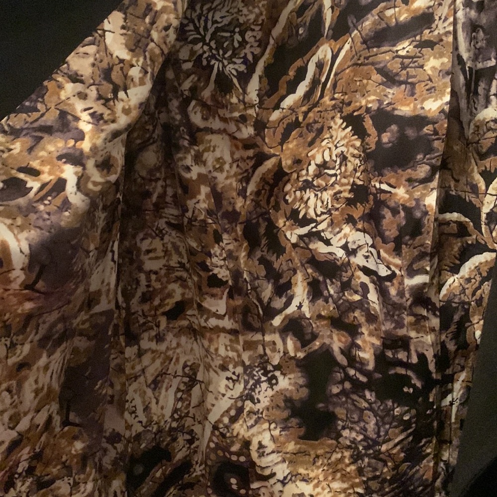 Black Buttoned Jacket With Patterned Inner Lining - image 4